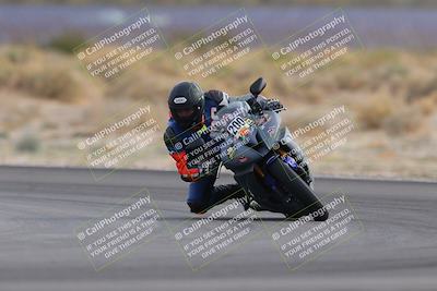 media/Dec-17-2022-SoCal Trackdays (Sat) [[224abd9271]]/Turn 16 (210pm)/